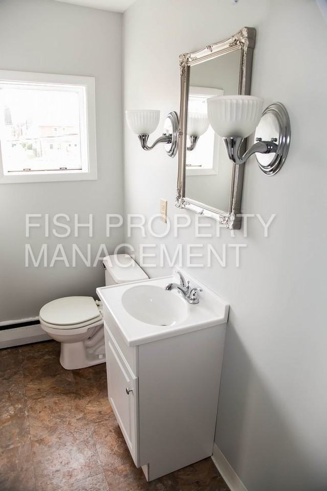 2117 King St - Photo 3 of 17