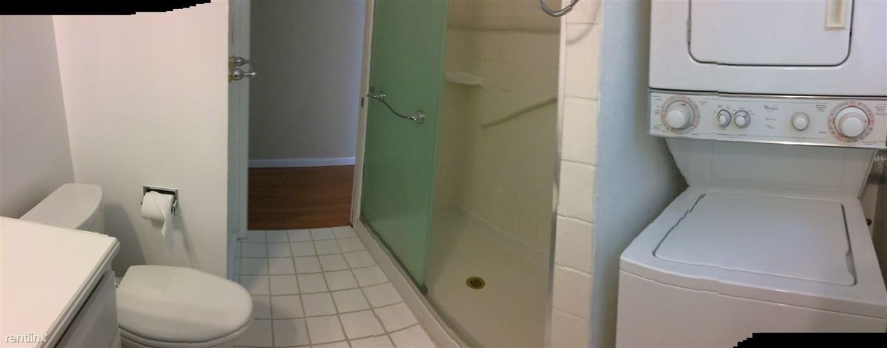 1115 Laguna Ave - Photo 2 of 7