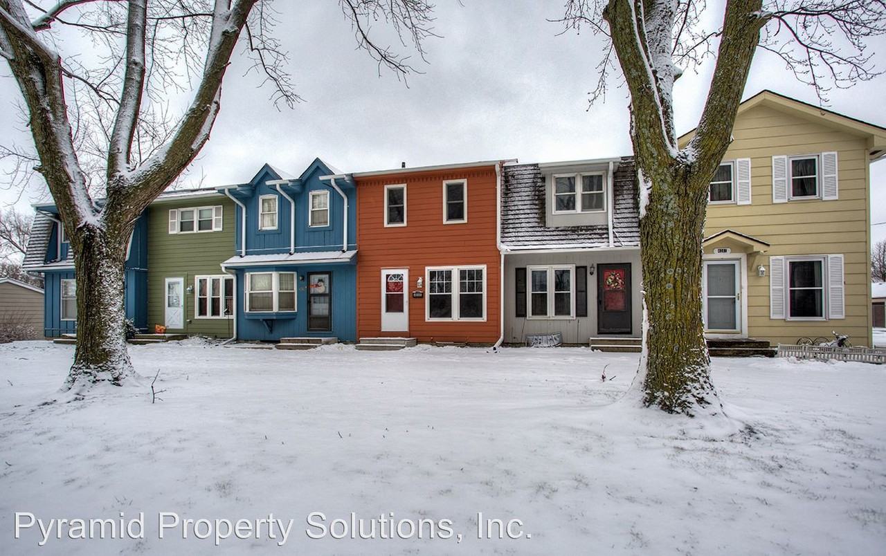 4045 E University Ave - Photo 2 of 20