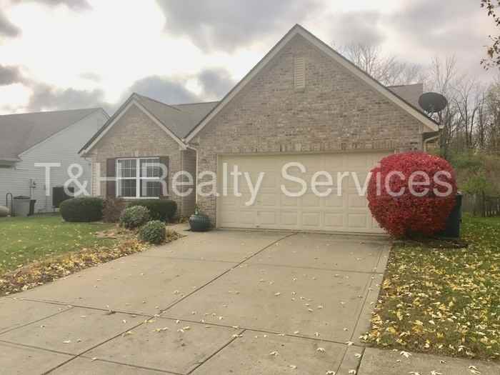6115 Tybalt Cir - Photo 3 of 24