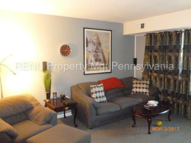 802 South Ave - Photo 3 of 9