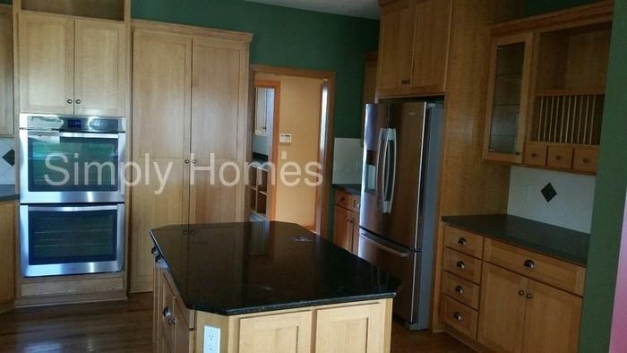 1497 Kameo Dr - Photo 2 of 9