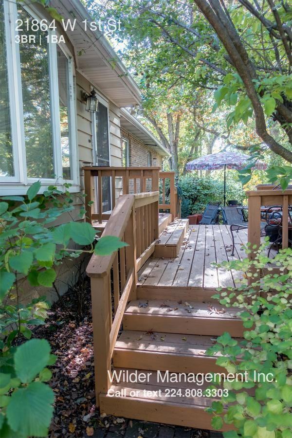 21864 W 1st Ave - Photo 3 of 11