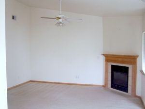 950 52nd Ave - Photo 2 of 5