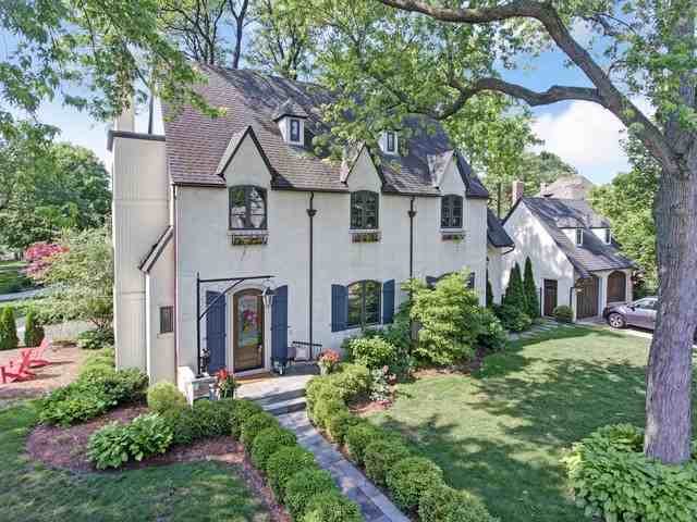 542 Ravine Rd - Photo 3 of 34