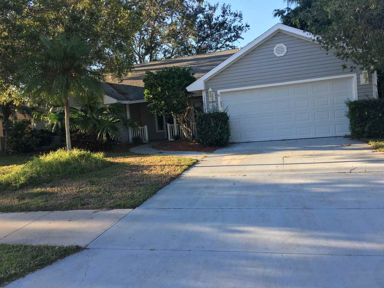 728 Sugarwood Way - Photo 2 of 20