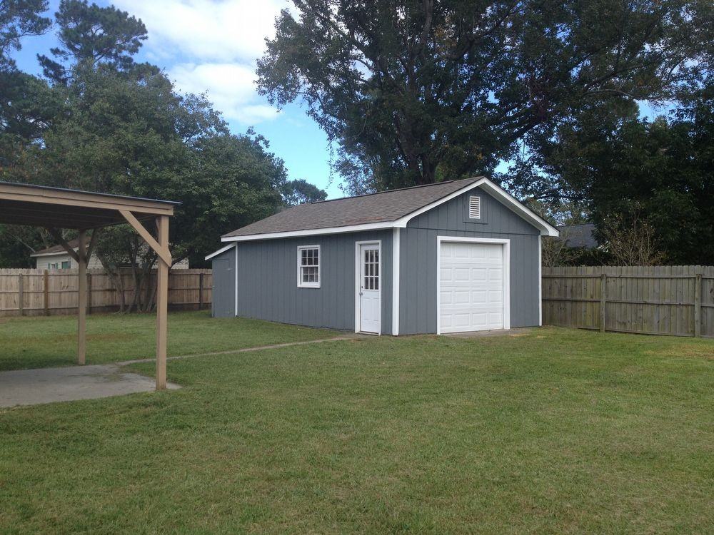 202 Caladan Rd - Photo 3 of 32