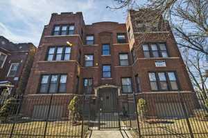 featured image of 7400 S Rhodes Ave