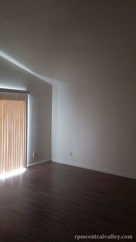 2018 T St - Photo 3 of 9