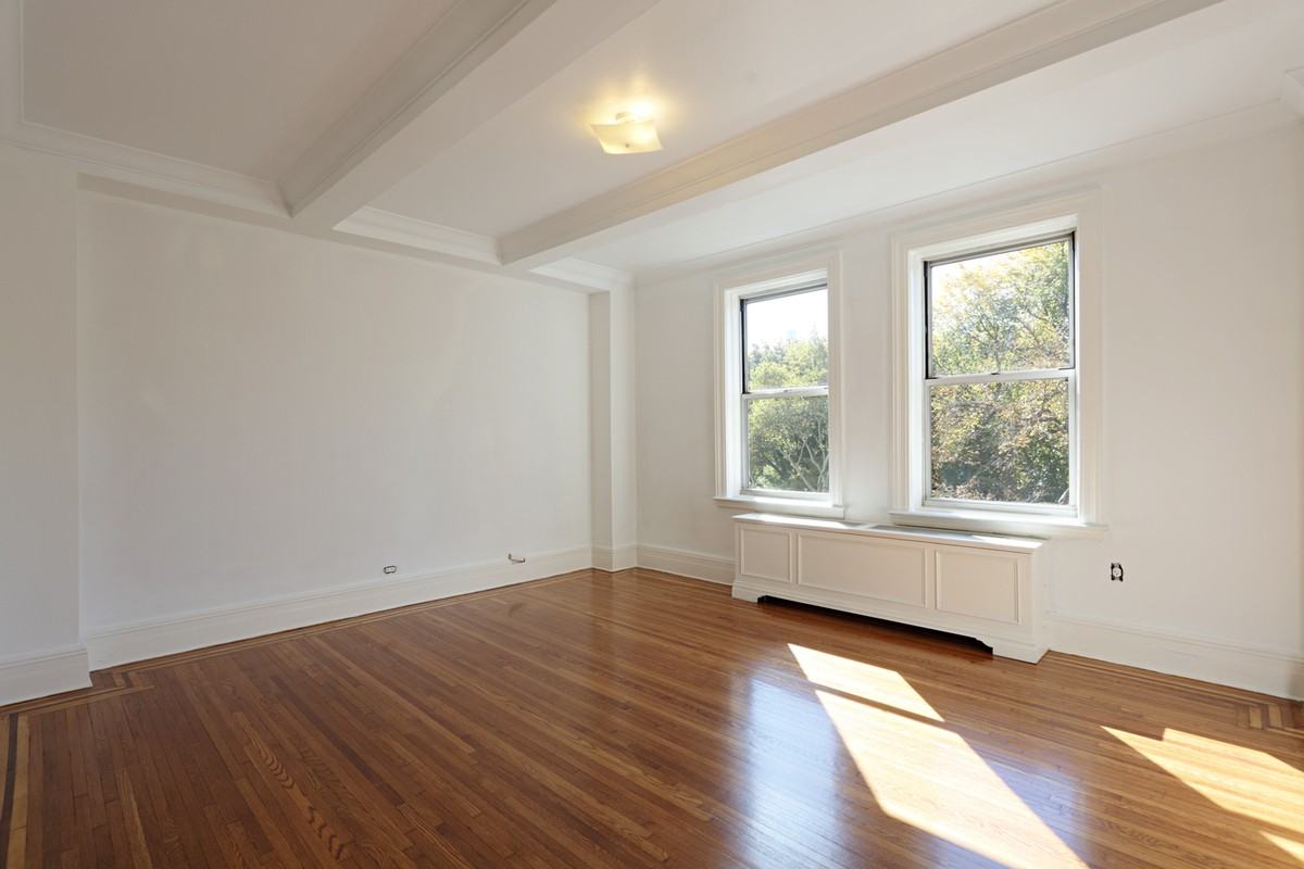 Central Park West & W 81st St #10A - Photo 2 of 9