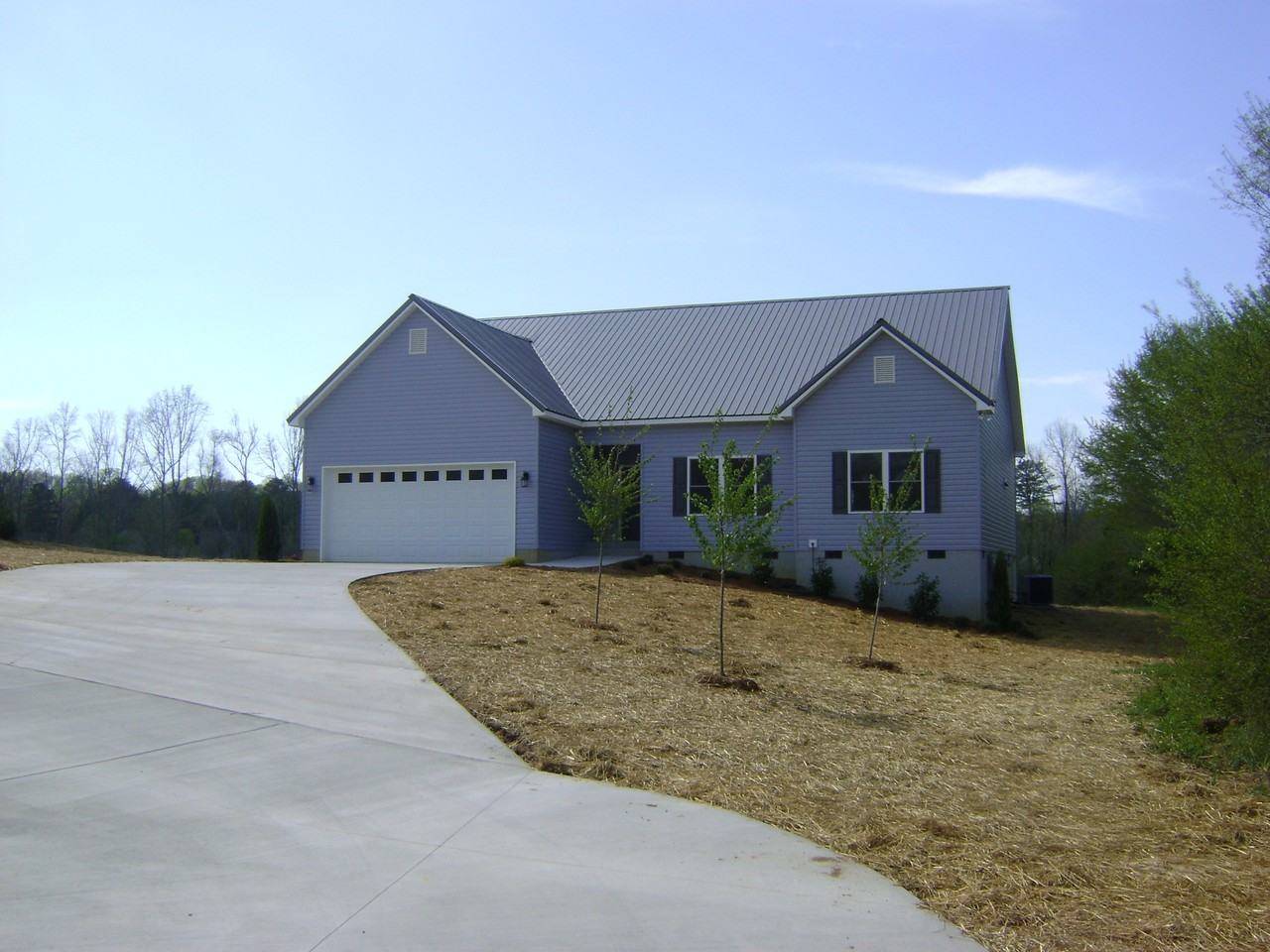 4059 Bill Jones Rd - Photo 3 of 22