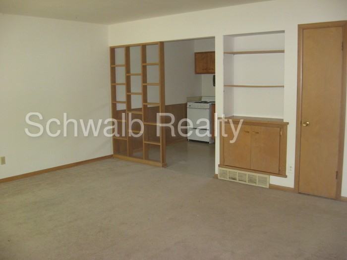 4513 Spring St - Photo 2 of 8