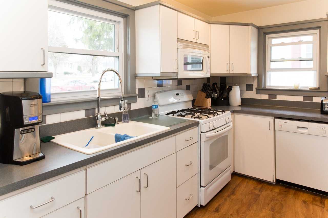 6228 W Idaho St - Photo 3 of 21