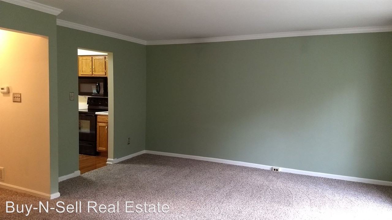 1705 Timberidge Dr - Photo 3 of 13