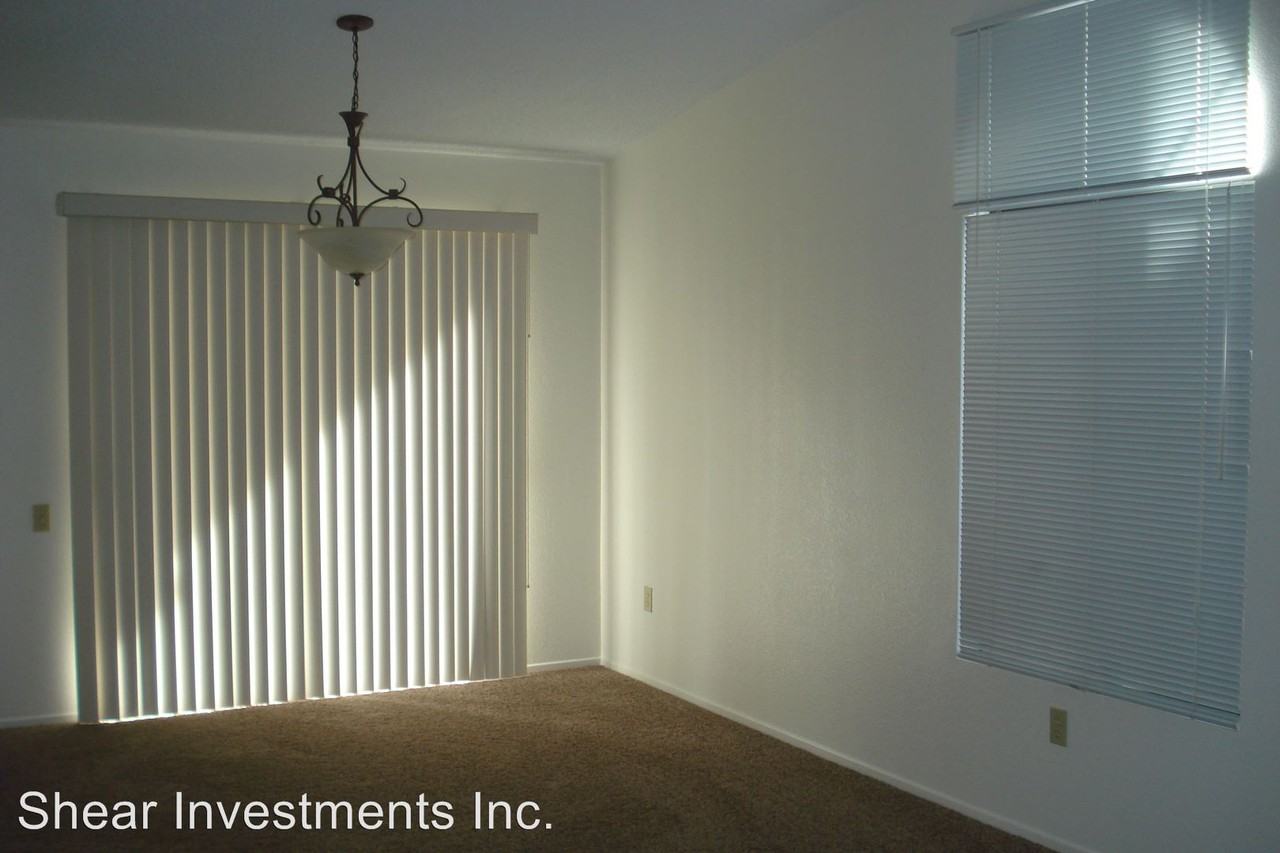 16831 Silica Dr - Photo 2 of 12