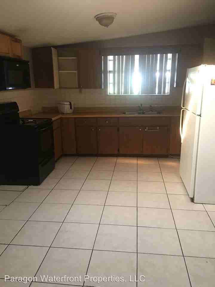 3001 E Fern St - Photo 3 of 11