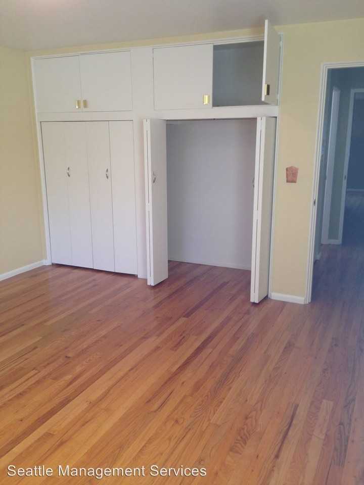 1436-1438 E. Ward St - Photo 3 of 12