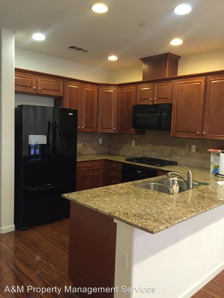 254 Sullivan Way - Photo 3 of 23