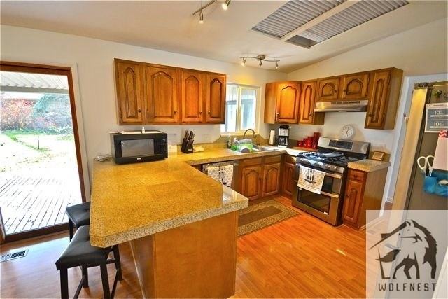 2556 Oak Creek Cir - Photo 3 of 21