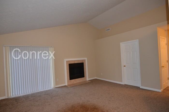2719 Wortham Way - Photo 2 of 12