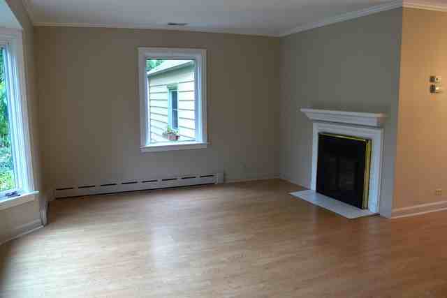 345 Ivy Ct - Photo 2 of 13