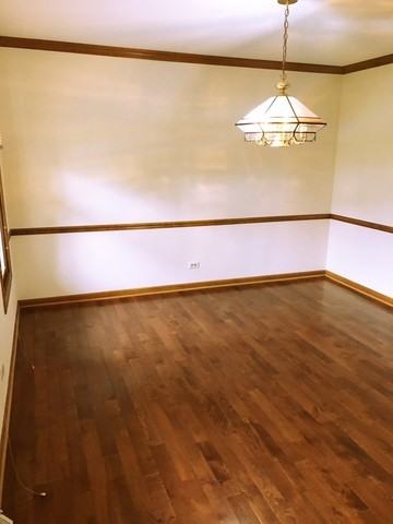 1232 Springdale Cir - Photo 3 of 12
