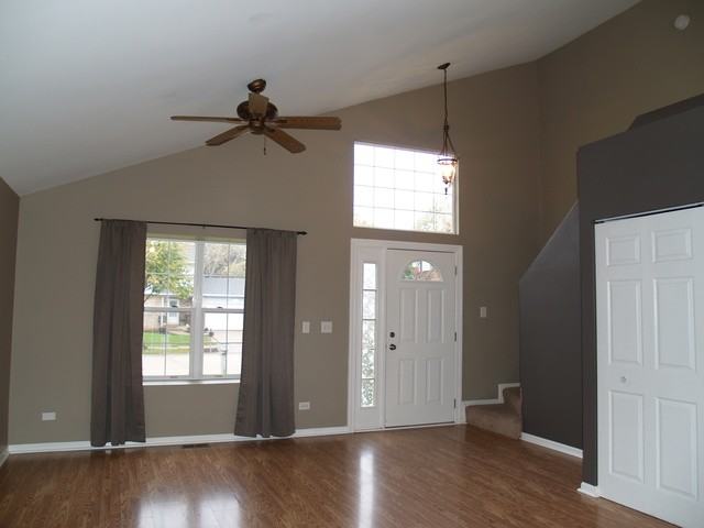 5307 Riviera Blvd - Photo 2 of 15