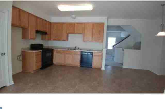 105 Summer Dr - Photo 2 of 6