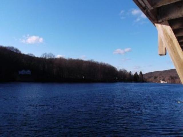 225 Roosevelt Dr - Photo 2 of 6