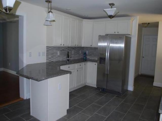 22 Burnett St - Photo 3 of 6