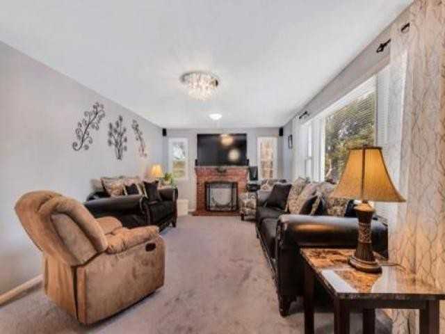 111 N Quinsigamond Ave - Photo 2 of 6