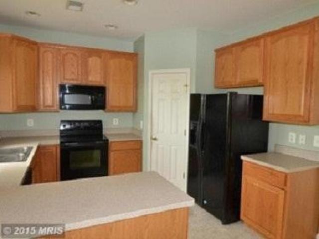 6141 Newton Ln - Photo 2 of 5