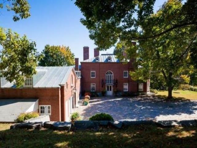 10 Fox Creek Rd - Photo 2 of 6