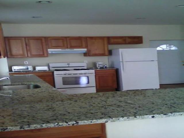 1215 W 9th St - Photo 2 of 6