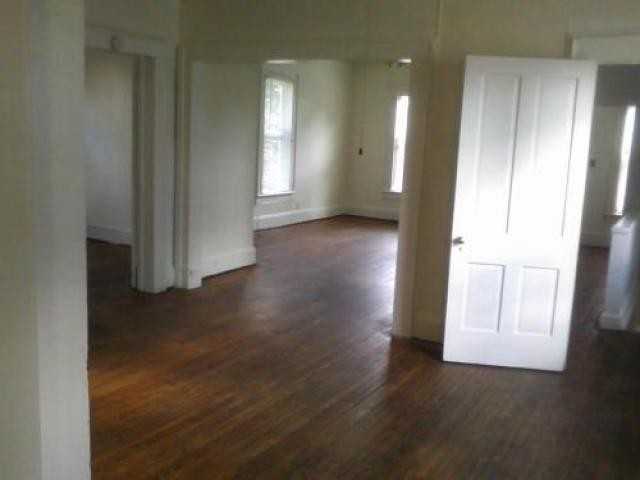 607 W Sullivan St - Photo 3 of 6