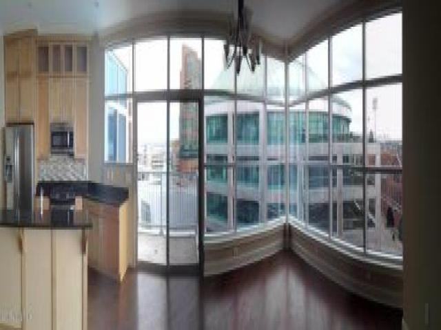 324 W Main St - Photo 3 of 6