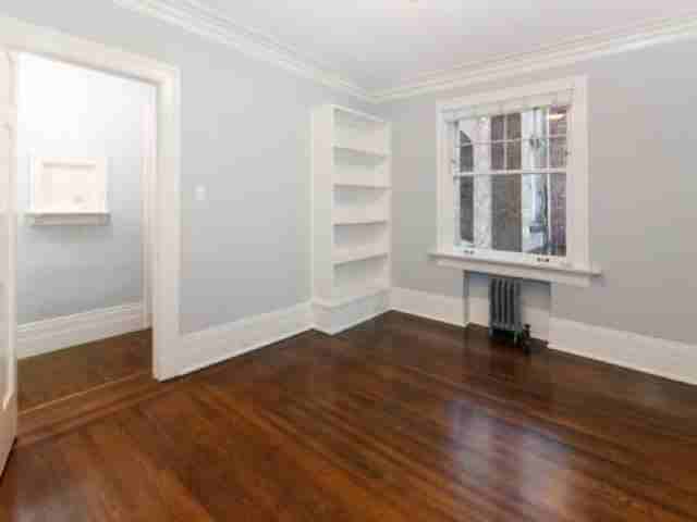 330 N Roosevelt St - Photo 3 of 9