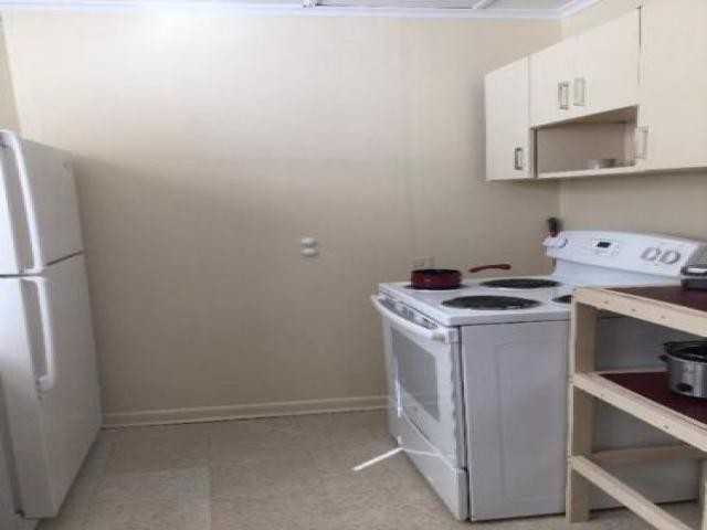 411 N Quince St - Photo 3 of 6