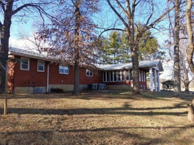 2816 Burke Ave - Photo 2 of 6