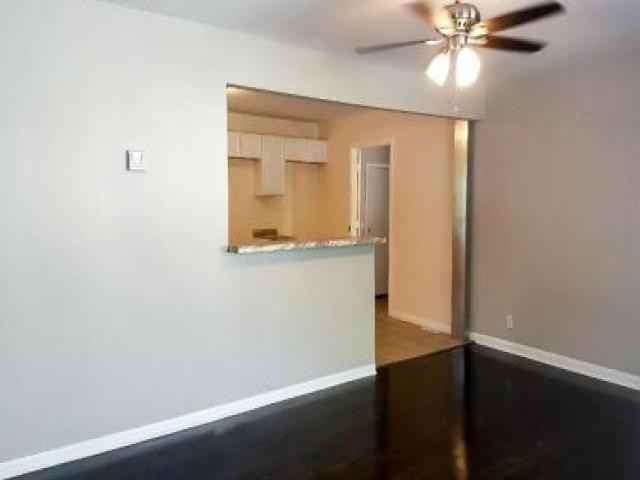 2808 S 24th St - Photo 3 of 6