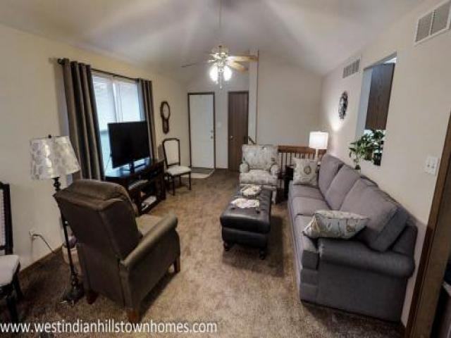 7420 SW 23rd Terrace - Photo 3 of 6