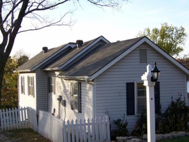 2140 NE Todd George Pkwy - Photo 2 of 4