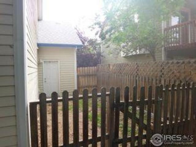 1640 Haywood Pl - Photo 3 of 6