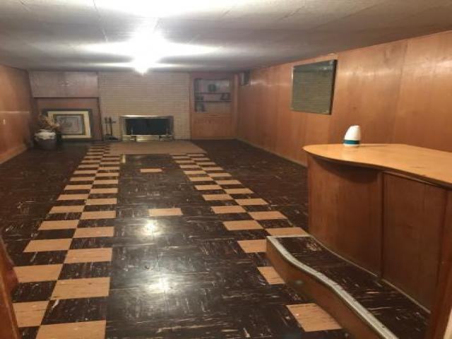 57 Amherst Ave - Photo 3 of 6