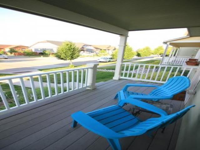 2263 Trestle Rd - Photo 3 of 6