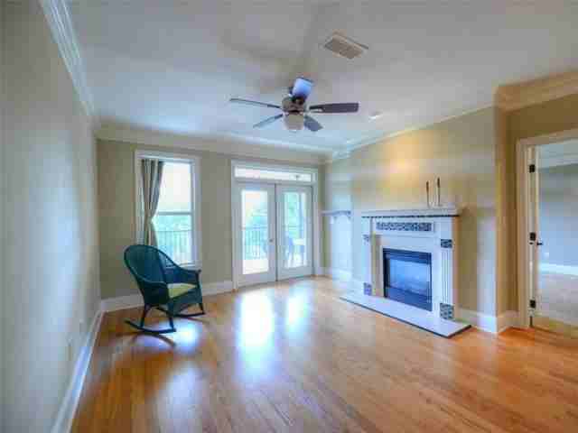 39954 Grand Ave - Photo 2 of 4