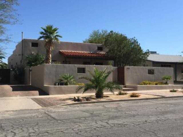 2921 E 4th St - Photo 3 of 7