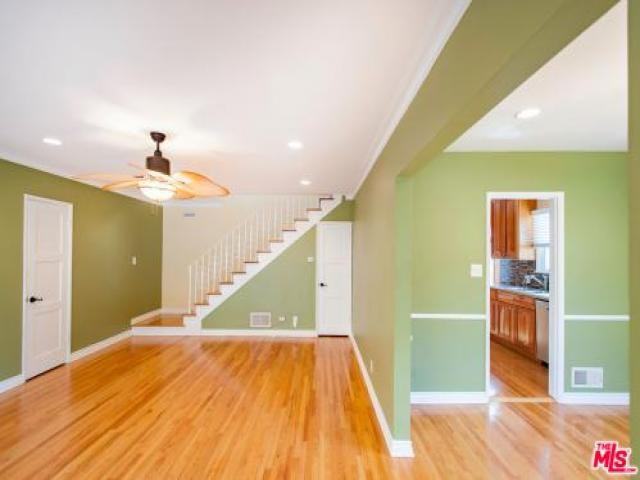 5923 S Fairfax Ave - Photo 2 of 6