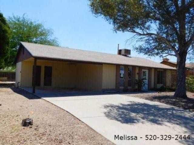 6880 S Westover Ave - Photo 3 of 8