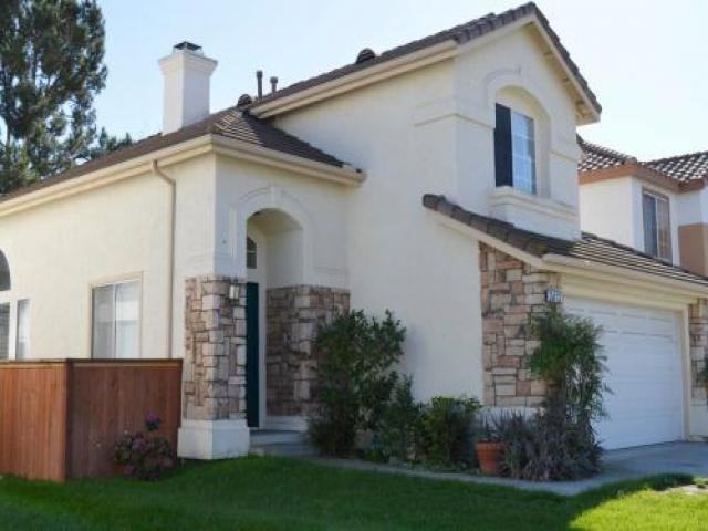 2413 N Summit Circle Glen - Photo 2 of 6